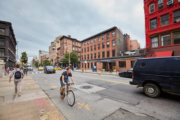 New York City Usa July 2018 Broadway Street Williamsburg One — Stock Photo, Image