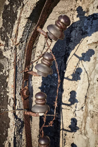 Old Rusty Barbed Wire Fence Close Picture — Stock Photo, Image