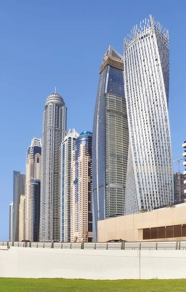 Dubai Modern Skyscrapers Blue Sky United Arab Emirates — Stock Photo, Image
