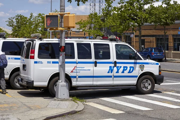 Nova York Eua Junho 2018 Veículo Nypd Estacionado Uma Rua — Fotografia de Stock