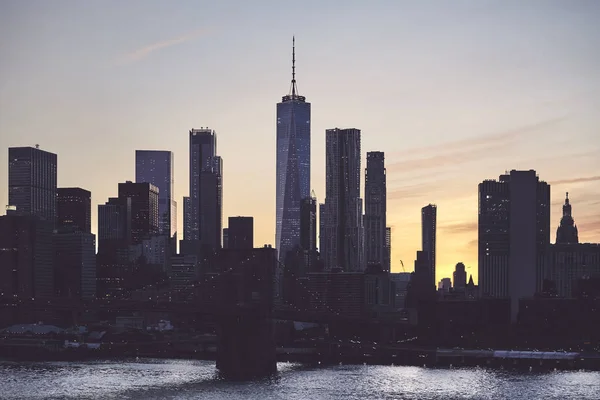 Manhattan Skyline Siluett Skymningen Färg Tonad Bild Nyc — Stockfoto