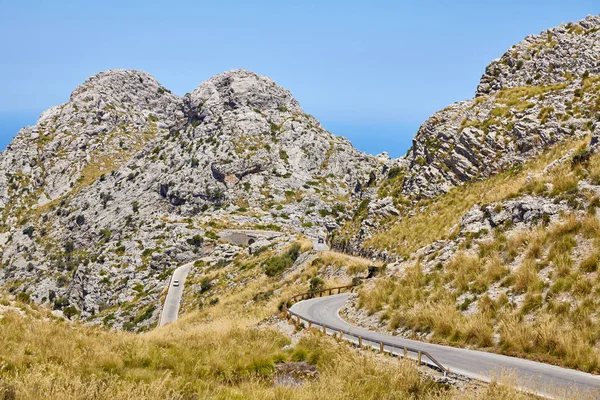 Scenic winding mountain road, Mallorca. — Stock Photo, Image