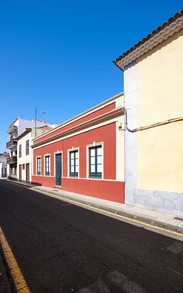 Rua em San Cristobal de La Laguna, Tenerife, Espanha . — Fotografia de Stock