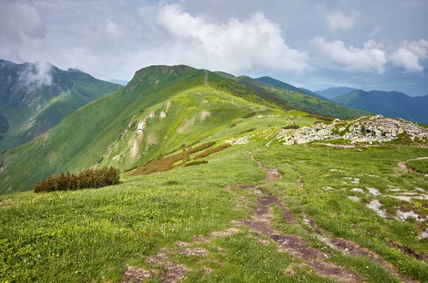 Ridge leading to the Velky Krivan mountain in Mala Fatra, — Stock Photo, Image