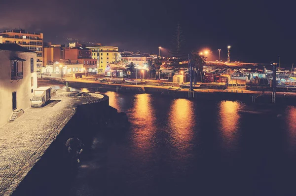 Puerto de la Cruz port at a misty night, Tenerife, Spain. — Stock Photo, Image