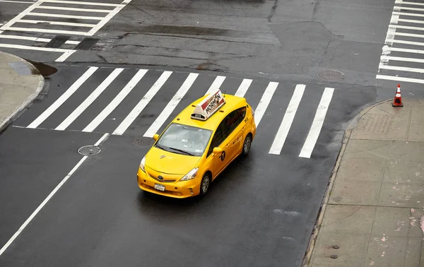 New York Usa June 2018 Yellow Taxi Cab Street Manhattan — Stock Photo, Image