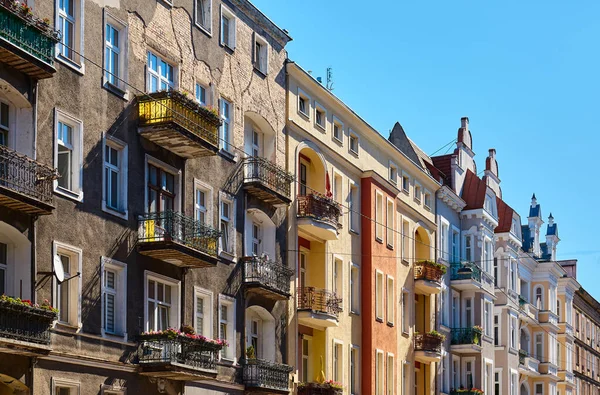 Polonya Nın Szczecin Kentindeki Jagielonska Caddesi Ndeki Eski Apartman Evleri — Stok fotoğraf