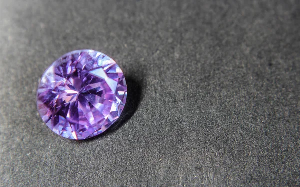 Batu Permata Alami Ungu Sapphire — Stok Foto