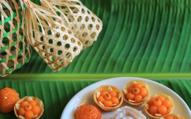 Geleneksel Tay Tatlısı, yapay tay tatlılarının yakın çekimi