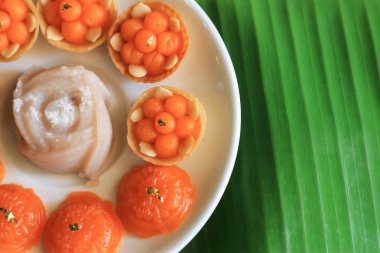 Geleneksel Tay Tatlısı, yapay tay tatlılarının yakın çekimi