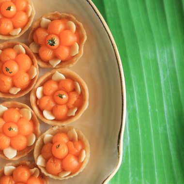 Geleneksel Tay Tatlısı, yapay tay tatlılarının yakın çekimi