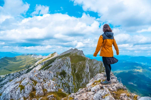 Der Berg Aizkorri Ist Mit 1523 Metern Der Höchste Guipzcoa — Stockfoto