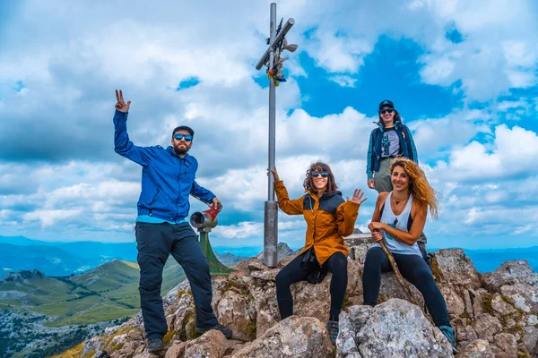 Mount Aizkorri 1523 Meters Highest Guipzcoa Basque Country Ascent San — Stock Photo, Image