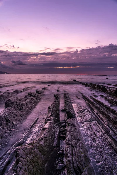 Playa Sakoneta Hermoso Flysch Localidad Deba Extremo Occidental Del Geoparque — Foto de Stock