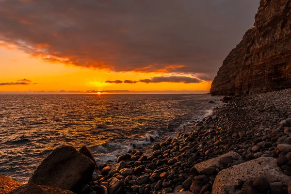 Оранжевый Закат Пляже Пуэрто Тасака Острове Пальма Канарские Острова Испания — стоковое фото