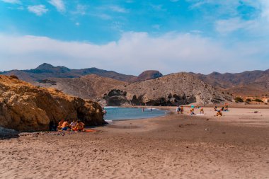 Cabo de Gata 'nın doğal parkındaki Monsul plajı, Nijar, Endülüs. İspanya, Akdeniz