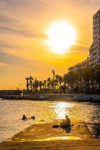 Coucher Soleil Dans Ville Côtière Torrevieja Alicante Communauté Valencienne Espagne — Photo