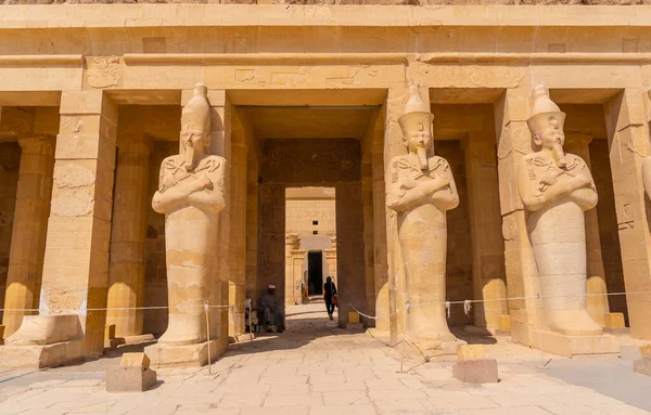 Wejście Świątyni Pogrzebowej Hatszepsut Luksorze Stany Zjednoczone — Zdjęcie stockowe