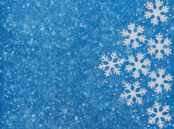 Natal Inverno Fundo Azul Com Flocos Neve Brancos Contas Neve — Fotografia de Stock