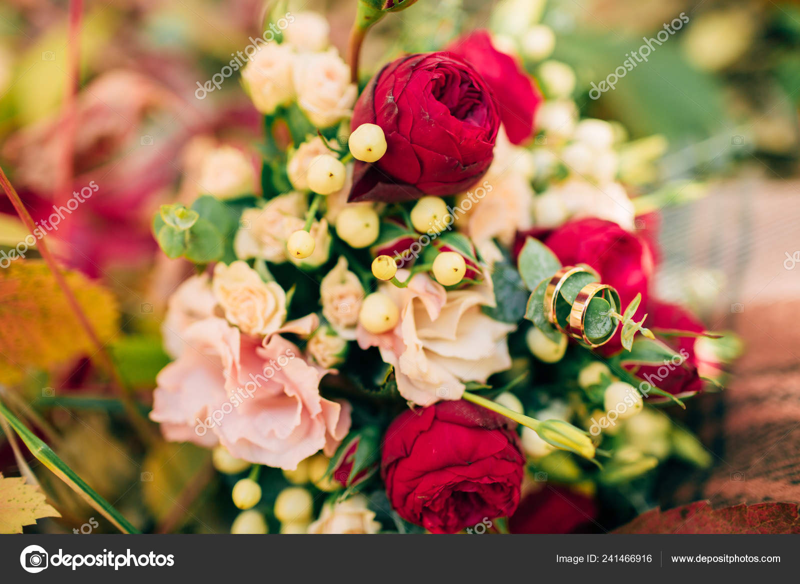 Wedding Rings Wedding Bouquet Details Autumn Wedding Autumn Bridal