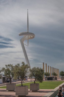 Barselona, İspanya - 9 Eylül 2014: Telefonica için Barselona'daki 1992 Yaz Olimpiyat Oyunları'nın televizyon yayınını iletmek üzere inşa edilen Montjuic Communications Tower