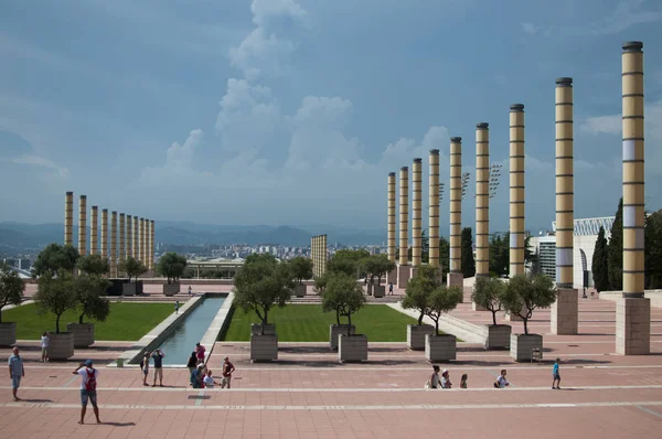 Barcelona Španělsko Září 2014 Turisté Olympijském Parku Monjuik Hill Barceloně — Stock fotografie