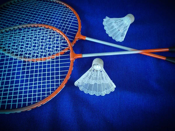 Badminton Shuttlecock Modrém Pozadí — Stock fotografie
