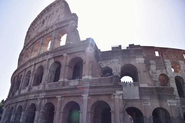 Roma ,İtalya - Haziran 2019 - Roma'da Kolezyum. Kolezyum m — Stok fotoğraf