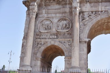 Roma, İtalya - Haziran 2019 - Roma'da Kolezyum. Kolezyum m