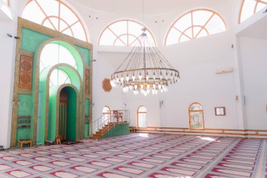Bosna-Hersek 'in Travnik kentindeki Kalibunar camii, içişleri, j