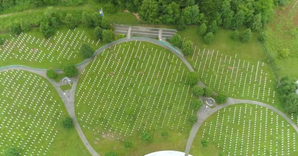 Srebrenica Bosnia Herzegovina June 2020 Srebrenica Potocari Memorial Cemetery Victims — Stock Video