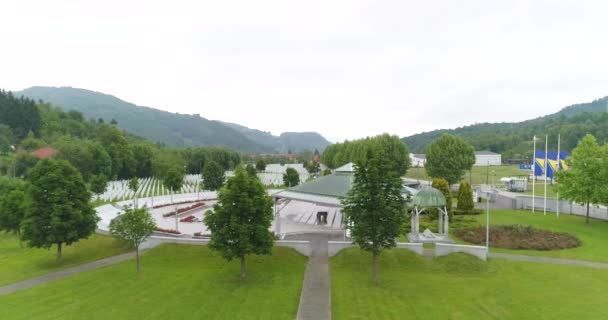 Srebrenica Bosnie Herzégovine Juin 2020 Mémorial Cimetière Srebrenica Potocari Pour — Video