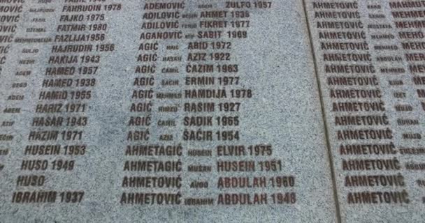 Сребреница Босния Герцеговина Июня 2020 Года Мемориал Кладбище Жертвам Резни — стоковое видео