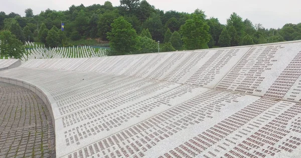 Srebrenica Bosna Hercegovina Června 2020 Srebrenica Potocari Památník Hřbitov Obětí — Stock fotografie