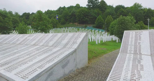 Srebrenica Bosnia Erzegovina Giugno 2020 Memoriale Cimitero Srebrenica Potocari Vittime — Foto Stock