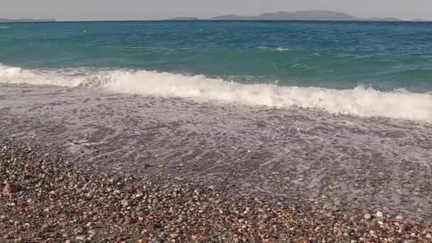 Starker Wind Und Wellen Auf Blaugrünem Mittelmeer Zeitlupe — Stockvideo