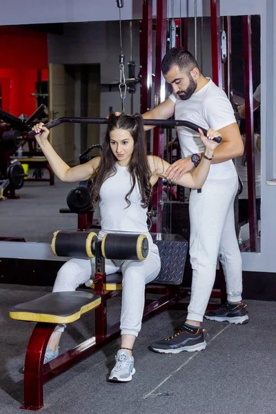 Young Woman His Trainer Training Gym — Stock Photo, Image