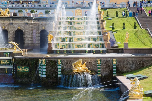Juni 2018 Peterhof Petersburg Russland Die Ehemalige Kaiserliche Landresidenz — Stockfoto