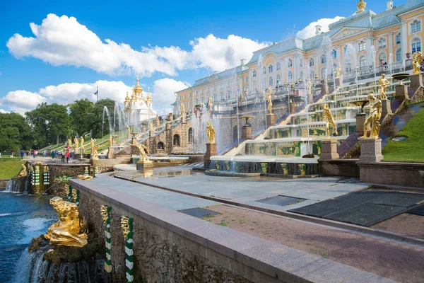 Juni 2018 Peterhof Petersburg Russland Die Ehemalige Kaiserliche Landresidenz — Stockfoto