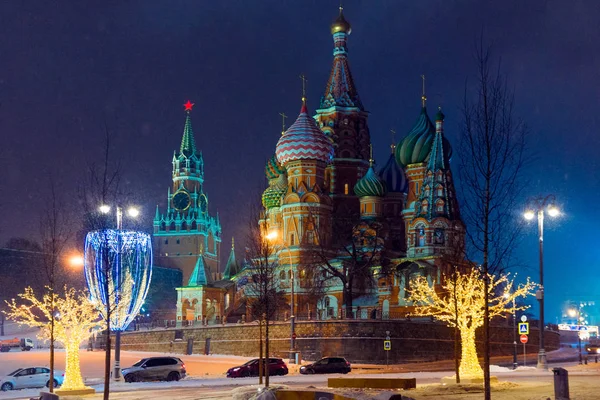 Gece Kış Kar Moskova Kızıl Meydan Yeni Yılda Üzerinde Aziz — Stok fotoğraf