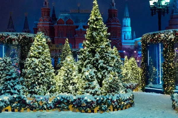 Nacht Winter Moskau Schnee Manegenplatz Fürs Neue Jahr Dekoriert — Stockfoto