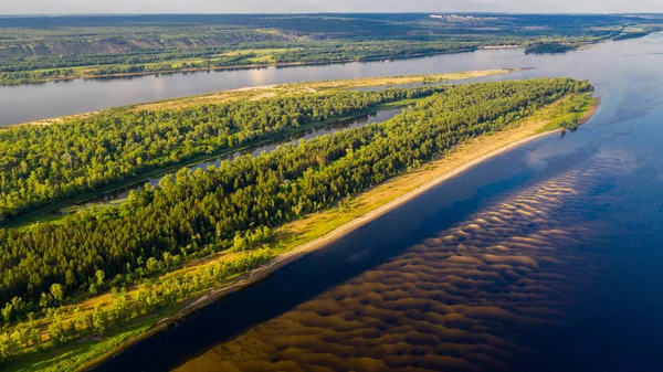 Aerial view from the drone of landscape Volga river flows among — Stock Photo, Image