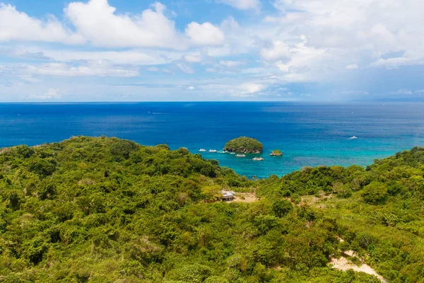 Aerial view from the drone on the landscape tropical sand beach — Stock Photo, Image