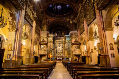 Barselona, Katalonya, İspanya, 22 Eylül 2019. Barselona Katedrali 'nin muhteşem iç mekanı..