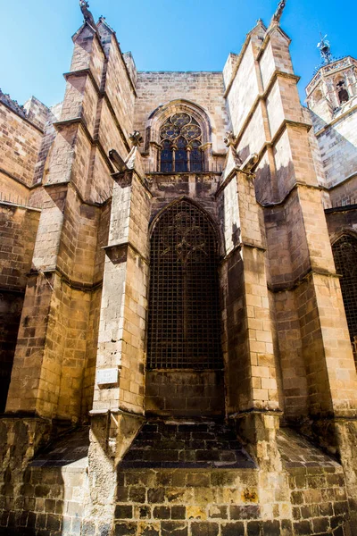 Barcelona Katalonia Hiszpania Września 2019 Szczegóły Budynków Zewnętrznych Dzielnicy Gotyckiej — Zdjęcie stockowe