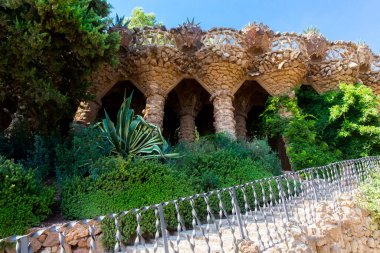 Barselona, Katalonya, İspanya, 21 Eylül 2019. Park Guell, mimar Antonio Gaudi tarafından tasarlandı..