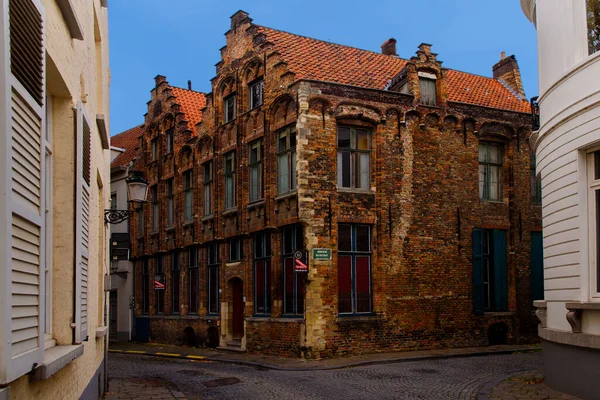 Brugge Vlaanderen België Europa Oktober 2019 Middeleeuwse Bakstenen Huizen Oude — Stockfoto