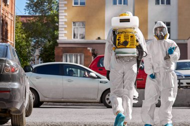 Coronavirus 'un ortaya çıkmasından dolayı şehirdeki bölgenin profesyonel dezenfekte edilmesi