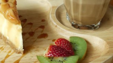 Çiçek Bahçe, Doğa arka planda