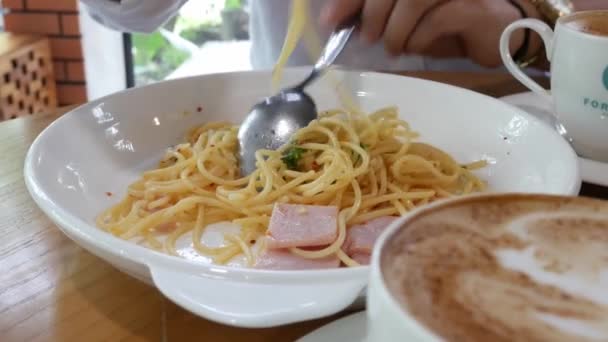 Spaghetti Białym Talerzu — Wideo stockowe